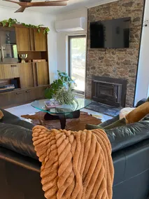 Sul Lago - Lakefront Family Friendly home - Image 2