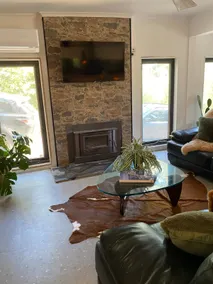 Sul Lago - Lakefront Family Friendly home - Image 3