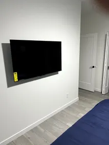 OranGe DeLuxe - No Cleaning Fee, Centrally Located. - Image 4