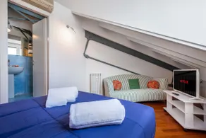 Milano Castello Luxury Apartment - Image 3