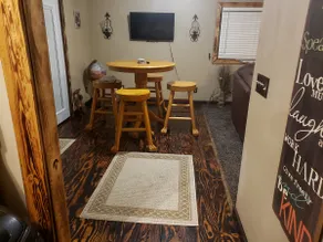  R-Lodge Getaway - Image 5