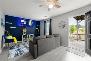 Family Veranda Suite +Affordable - Image 2