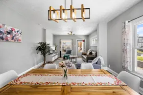 High Rated huge home•OSU•Stadium•Parking•Fencd Yrd - Image 3