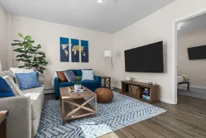 Close to Downtown & Shore | Great Location - Image 2
