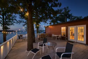 2 Acre Private Lakefront House & Cabin w/ Dock & Kayaks - Image 5