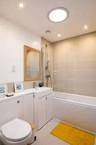 Cambridge Stays - Central 2BR Prime location - Image 5