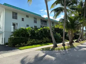 Key Biscayne 2 bedroom sleeps 4 walk 2 beach shops - Image 5