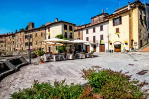 La Casetta in the Village of Civitella - Image 2