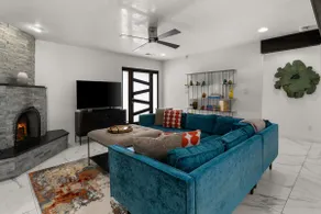 Ski Discounts! Modern & Cozy Santa Fe Adobe Escape - Image 2