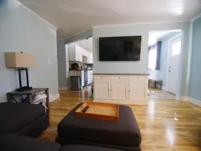 Cozy Cottage in Lake Leelanau - Image 5
