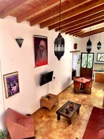 Gorgeous Downtown Chalet with 2 Bedrooms - Image 5