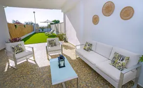 Beachfront house. Newly renovated - Image 5