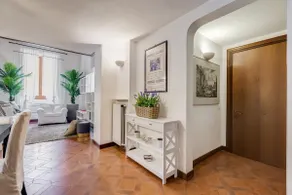 Pantheon Amazing Apartment - Image 3
