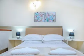 Tranquil maisonette 3 - Image 3