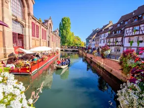 In the heart of ” LA PETITE VENISE” - Image 2