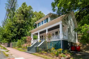 House of Sosia and Alexander in Harpers Ferry - Image 2