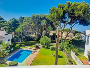 90-Cosy House With Roof Terrace in Calahonda, Mijas! - Image 3
