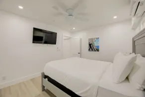 Cozy 1 Bdrm 5 Minute Drive To Las Olas Blvd - Image 3