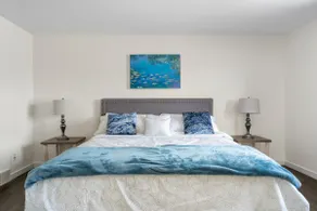Elgin Elegance: 4-Bed Home, Sleeps 8, Pet Friendly - Image 5