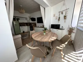 Cozy sea view apartment, 80 m from beach, parking - Image 3