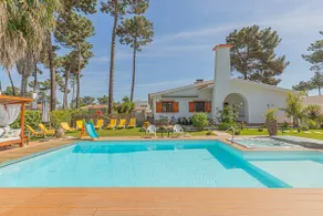 Villa Whiteloft Pool Spa Lounge - Image 2