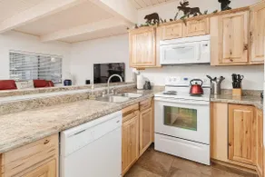 Pinetop Lakeside Cozy Cabin - Image 3