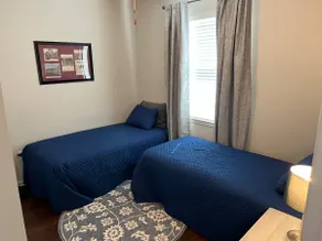 Perfect Gameday Condo With 2 Parking Spots - Image 5