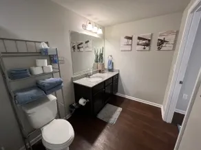 Perfect Gameday Condo With 2 Parking Spots - Image 4