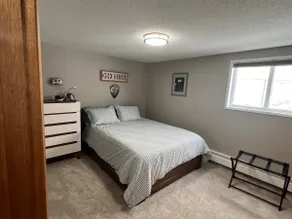 #1 Downtown 1-Bedroom Apartment - Image 3