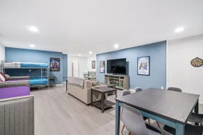 Unique heated pool & spa outdoor kitchen, game room near DFW  sleeps 10-12 - Image 4