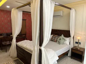 Sam's Pod | Jaipur Luxury 4BHK - Image 4