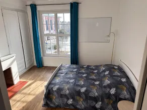 Hyper-central apartment - Image 4