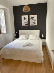 Port, renovated 3-room in shipowner's private mansion - Image 4