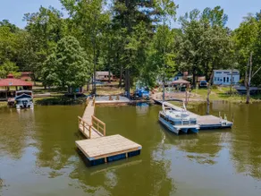 Lake Murray Lakefront Cabin | Dock Beach & Sunsets - Image 4