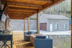  \"LAKEVIEW\": No Steps, HOT TUB, Boat/Swim Dock, Elevator - Image 4