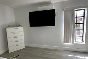 Suite close to Kendall Hospital and FIU - Image 3