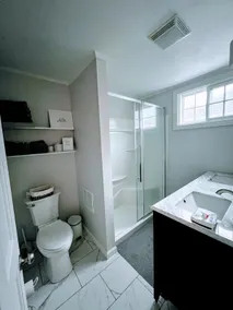 Comfortable and quiet family home - Image 5