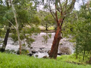 Riverside Retreat - Yarra River & Mt Donna Buang - Image 4