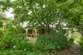 Chiltern Cottage, Blue Mountains Views, Australia - Image 2