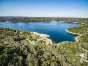 Lakefront Chateau | Steps to Lake | Mins to Marina - Image 4