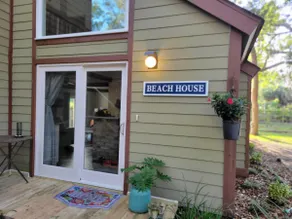 3bdr 3bath entire home on creek minutes from beach - Image 2