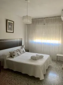 Apartment next to Mosque with Free Parking - Image 3