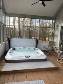 Carl's Skis and Tees Retreat with Hot Tub - Image 2