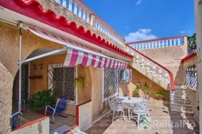 Independent with Terrace and Views - Image 2