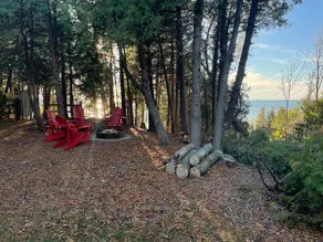 The A-Frame on Quaid's Bay - Image 3