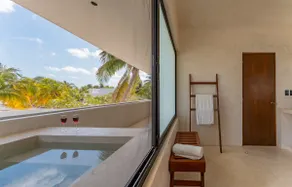 Beach apartment with a pool - Image 5