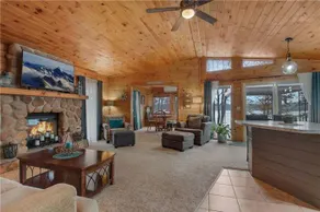 Lakefront! Pine Cone Cottage on Lake McKinley NEW - Image 3