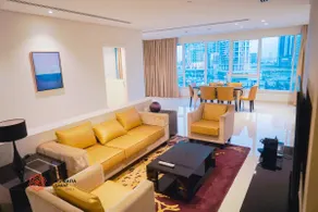 Magnificent 3 BR  apartment Canal Views Dubai - Image 5