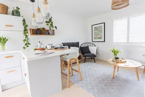 Scandi style house and garden. - Image 3