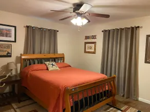 The Bunkhouse- 1 bedroom guest suite - Image 2